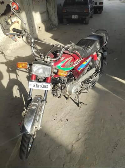 United 100. . Rawalpindi Number. . .