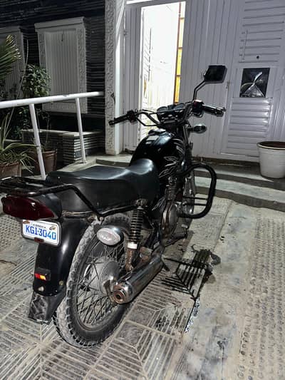 suzuki 150 Karachi num