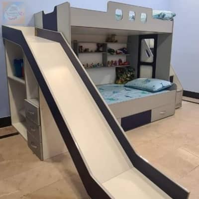 Triple Bed with Slide