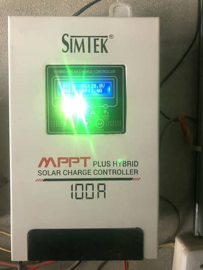 Simtek Mppt 100a