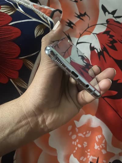 Samsung s10 5g life time pta vip 8 256 all ok no dot no shade