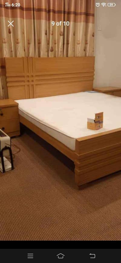 Double Bed/king size bed/ luxury reliable