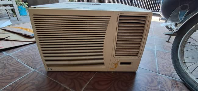 Used Window AC in Original  Condition