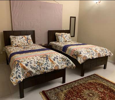 2 Single Beds-Bed With Side & Dressing Table(Diamond Spring Mattrres)