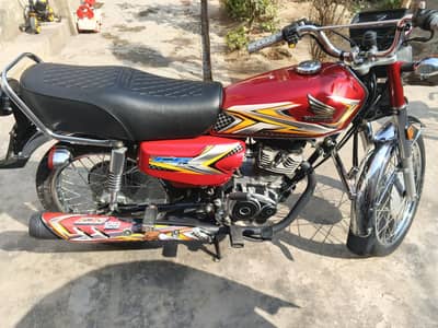 125 Red color 2025 model for argent sale