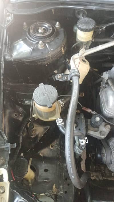 TOYOTA COROLLA GLI 1.3