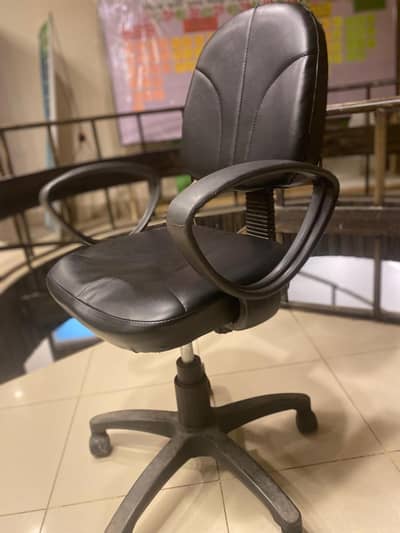officer swivel chairs