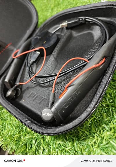 plantronics Voyogar 6200 UC Bluetooth Neckband Headset Earbuds UK