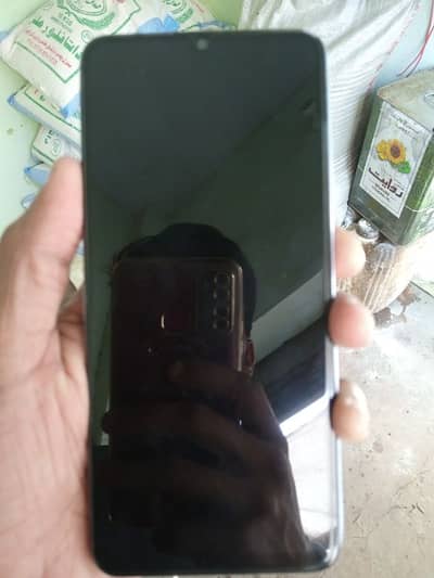 Mobil milkul ok ha orignal box vala ha 4+6 ram 64gbmemory