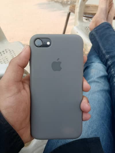 I phone 7 32 GB PTA Approved exchange possible