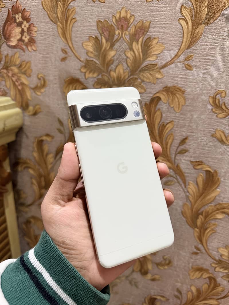 Google Pixel 8 Pro 0