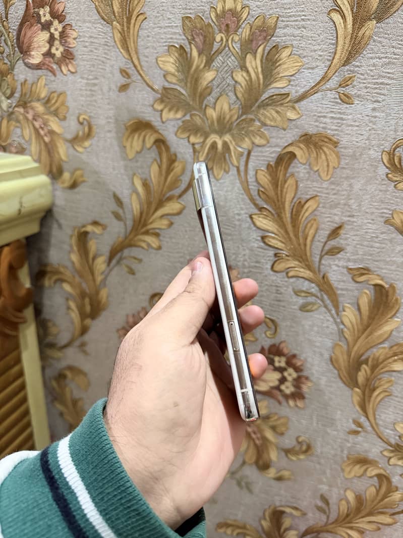 Google Pixel 8 Pro 3