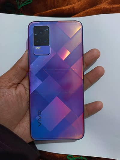 Vivo V21e