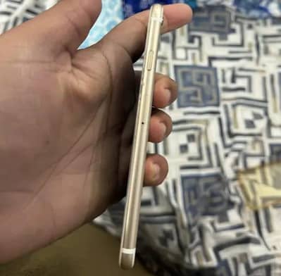 iPhone 6 plas 128 GB with box my WhatsApp number,0347/72/98/721