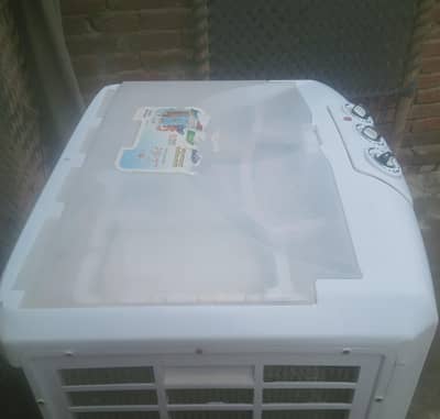 air color full size for sale only 3 month use ha lush condition ha