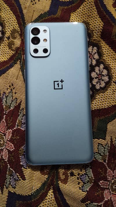 oneplus 9r 8+4/256