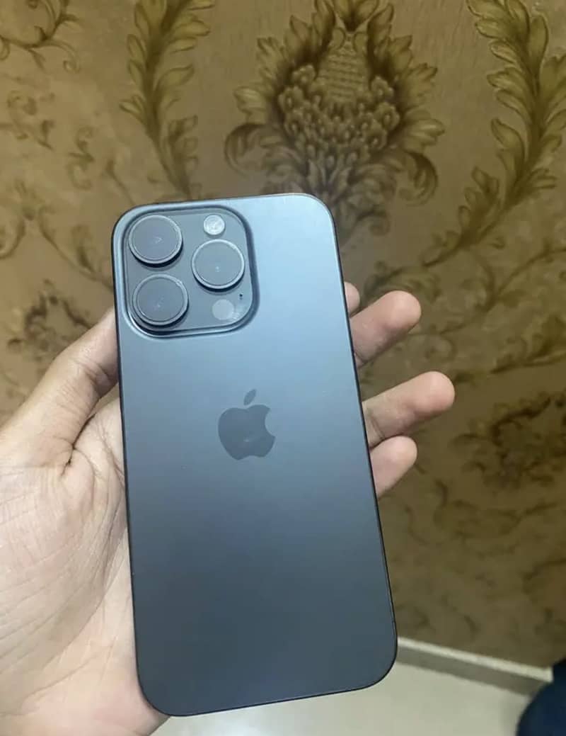 Iphone 15 pro 1
