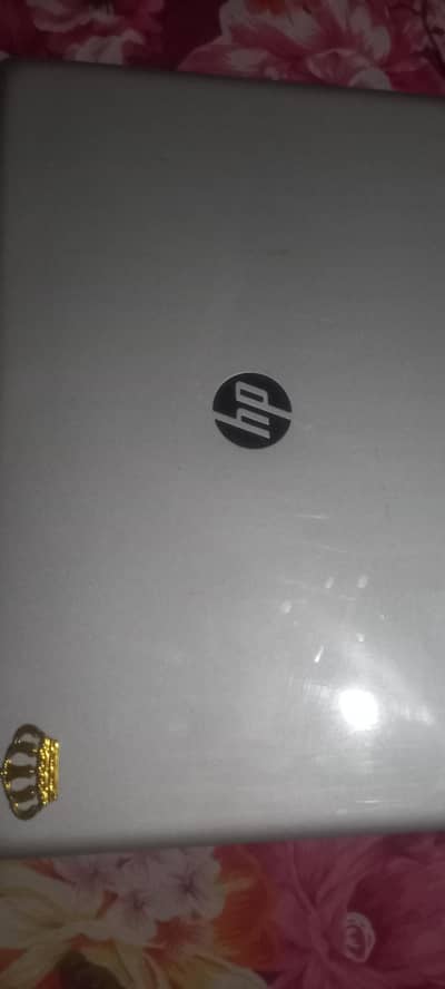 HP I7 6TH GENERATION WITH 10 GB GPU