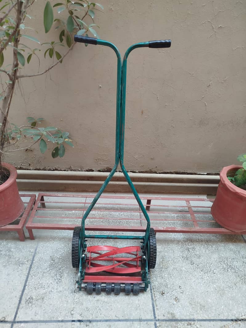 Grass cutting machine 4