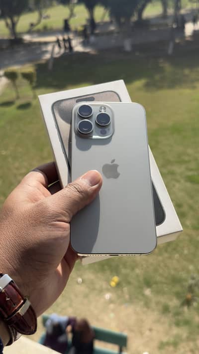 iphone 15 pro max factory unlock 256 gb esim time11,12,13,14,15,16,17