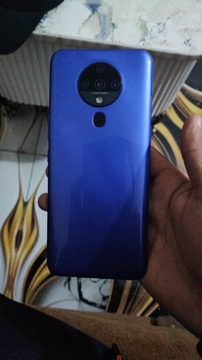 Tecno spark 6 4/64