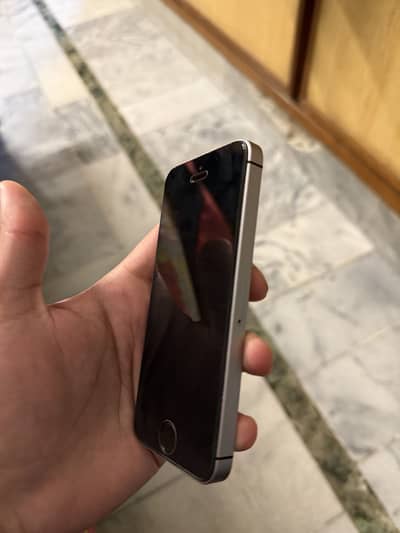 Iphone SE pta approved