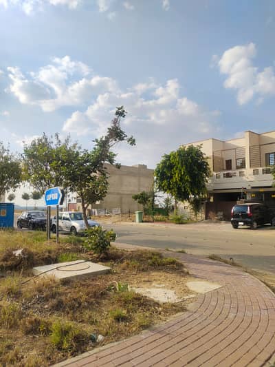 Corner 165 sqyd residential plot available for sale in Bahria Town Karachi Pakistan