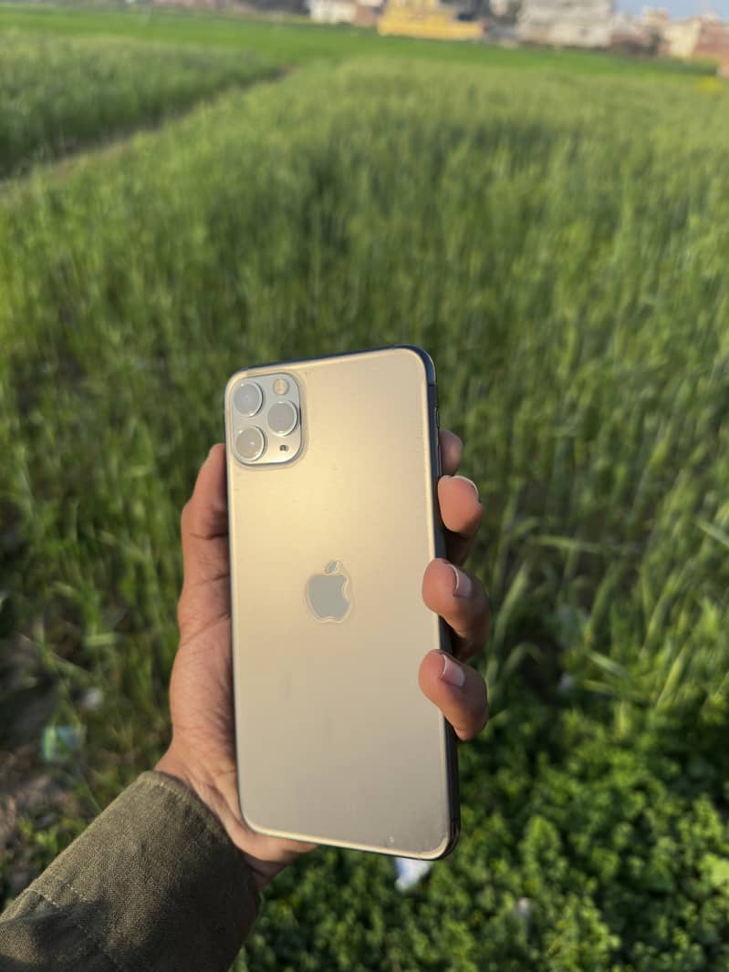Iphone 11pro max 0