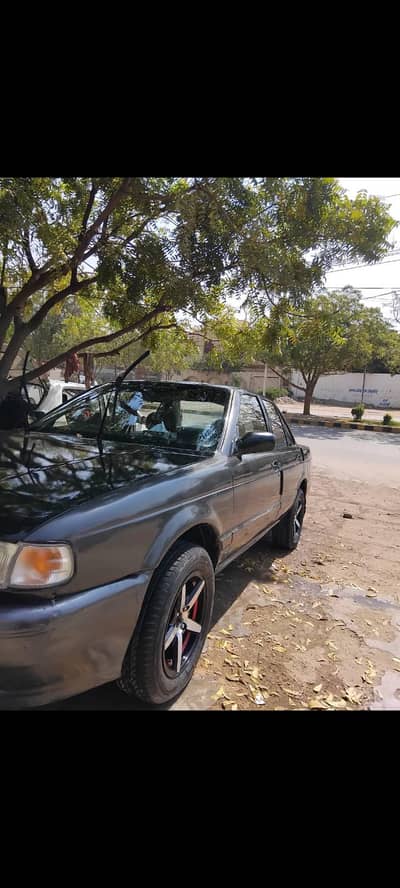 Nissan Sunny 1000 cc 03333249606