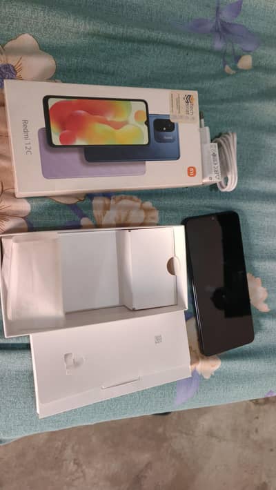 redmi 12c 4/128 mint condition