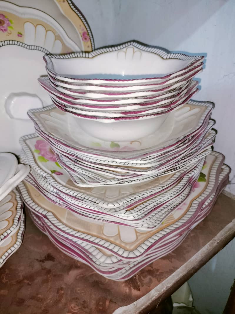 Plastic Dinner set 0