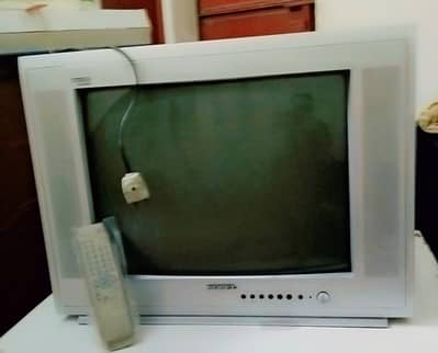 Nobel tcl tv 24 inches  good working condition