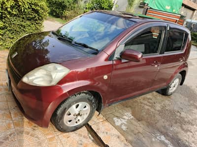 Toyota Passo sofa seat variant