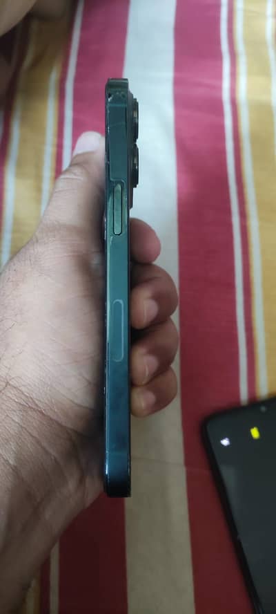 Iphone 13 pro 256 gb dual PTA approved