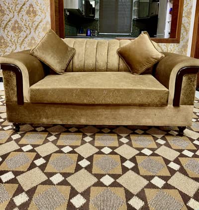 5 seater wooden sofa set 4 sale