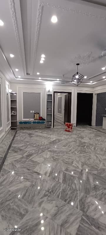 1 KANAL UPPER PORTIONS FOR RENT IN PCSIR STAFF COLOY COLLEGE ROAD LAHORE