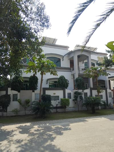 Kanal Upper Portion Sprate Gate With Solar 10kw Available For Rent In Abdalian Society