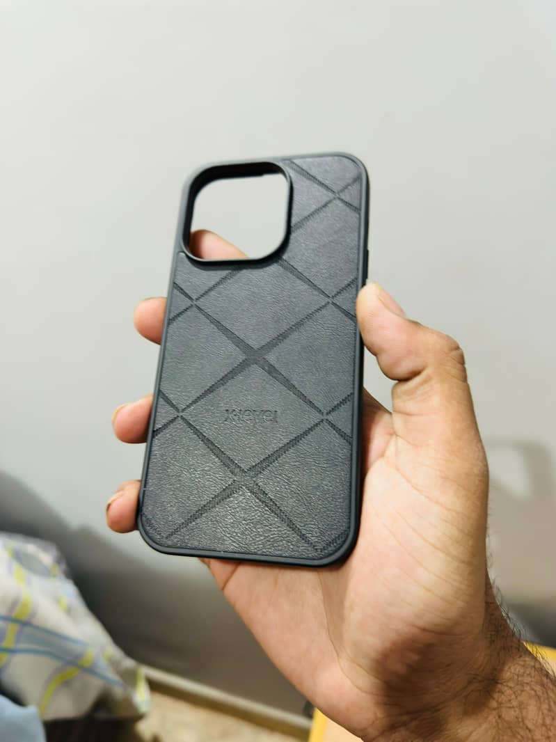 iphone 14 pro case 3