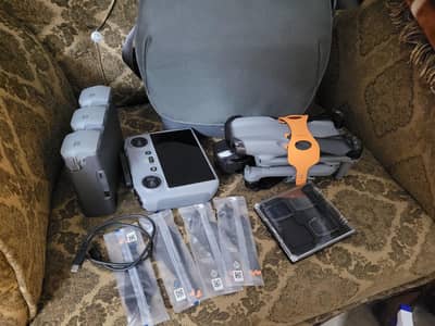 Dji Air 3 (Fly more combo) 10/10 ( Extra nd-filter)