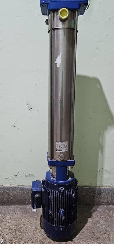 Lowara SV424V40T/P Vertical Multistage Pump – 4kW (Italian)