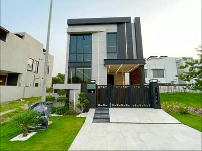 5 marla brand new house for rent in Dha 9 town