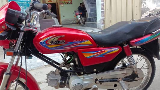 united 100 cc 2025