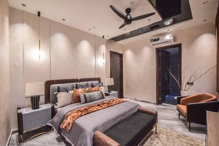 family and couple Room for rent daily basis and short time