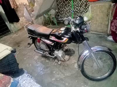 urgent sale. . 03244736065