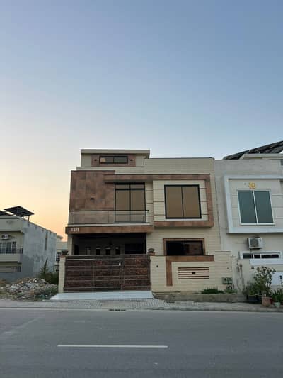 7 Marla Park Facing House for sale in Kohistan Enclave Near to Motorway Barhama Interchange & Gt Road Wah