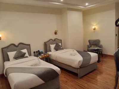 Lahore Best Hotel Commercial Building For Rent With Setup Near Expo Centre Johar Town Lahore