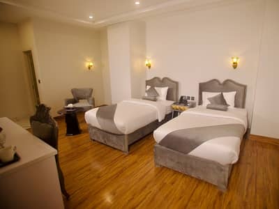 2900 Sq feet Furnished Apartments For Rent Near Gadafi Stadium