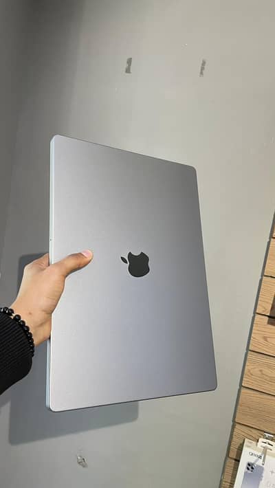 Apple MacBook Pro M1 Chip 16" 32/1tb