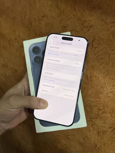 17 pro max 256gb factory unlock just box open 5 cycles used only