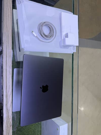 M4 Pro MacBook Pro 24/512 14”